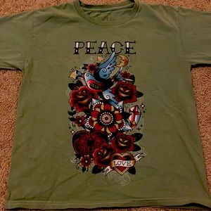 Peace shirt from Tilly’s